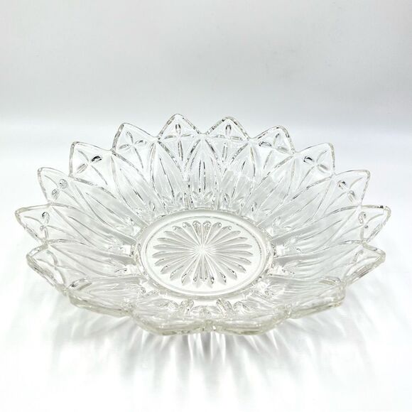 Vintage Federal Cut Glass Dish Bowl Sun Flower Sunflower Petal Starburst Pattern - Picture 1 of 10